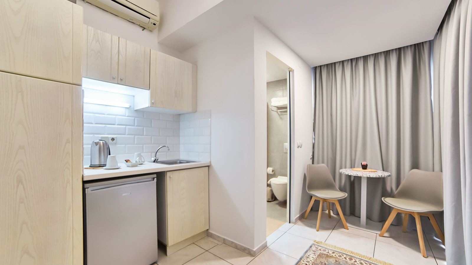 rooms-studio-superior-double--gardenseaview-balcony-or-terrace