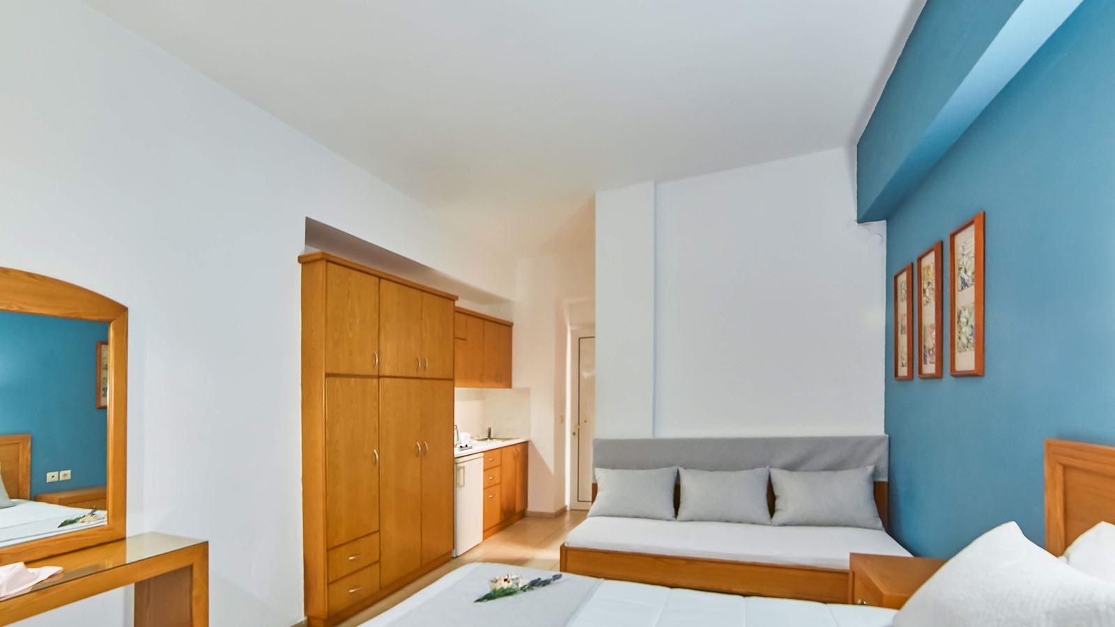 rooms-studio-superior-triple-gardenseaview-balcony-or-terrace