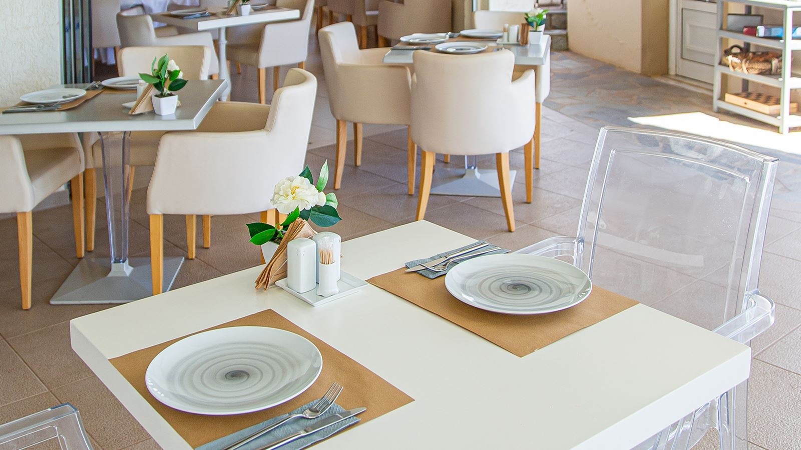 restaurants-main-restaurant