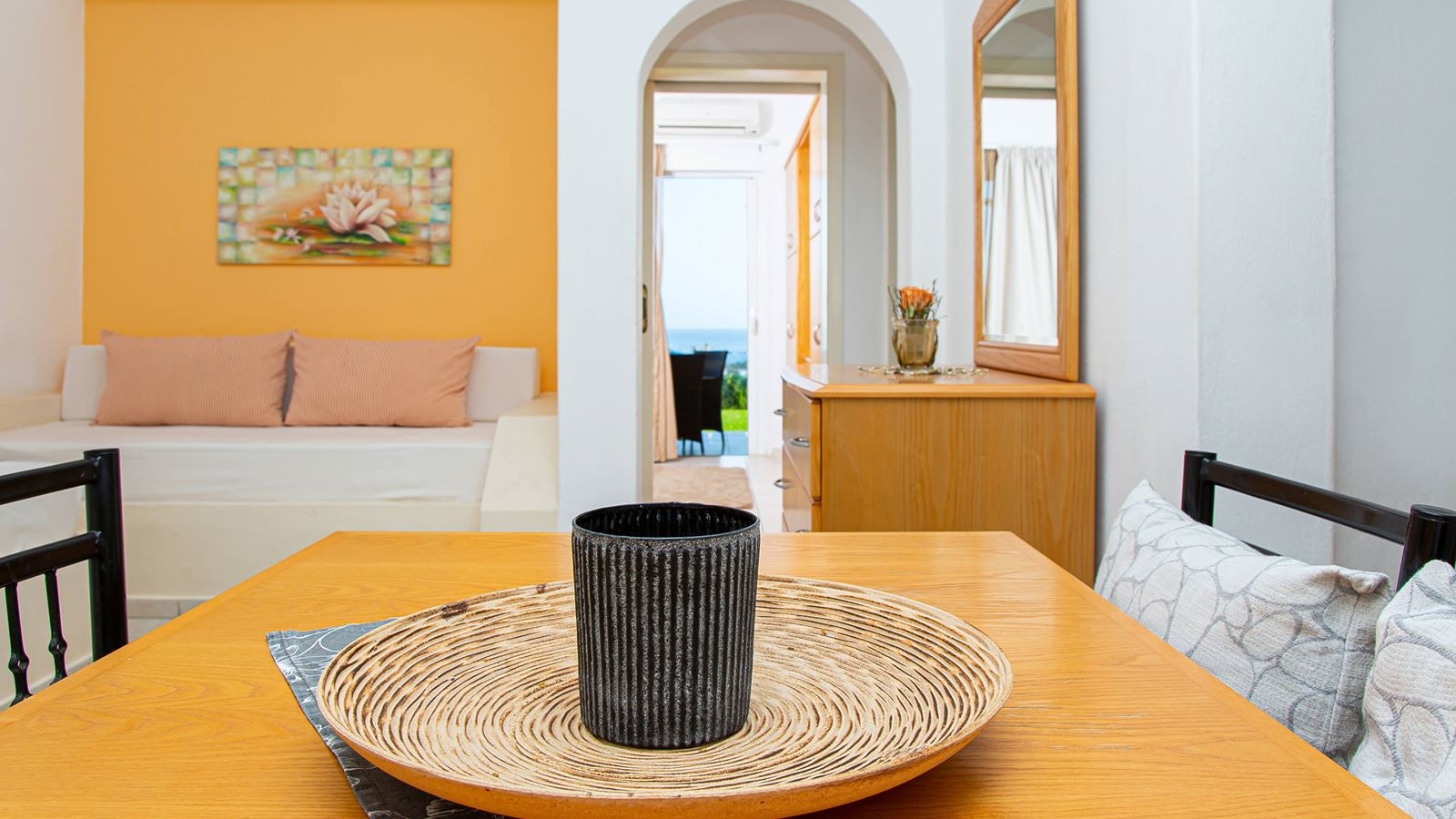 rooms-luxury-one-bedroom-apartment-sea-view-balcony-or-terrace