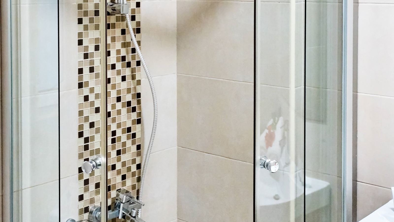 rooms-studio-superior-triple-gardenseaview-balcony-or-terrace