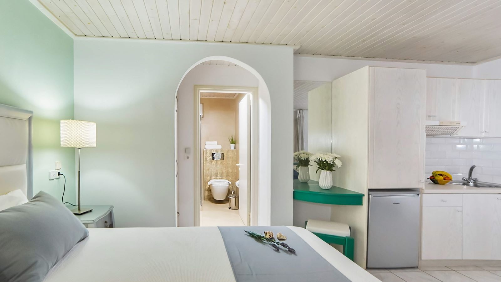 rooms-studio-superior-triple-gardenseaview-balcony-or-terrace