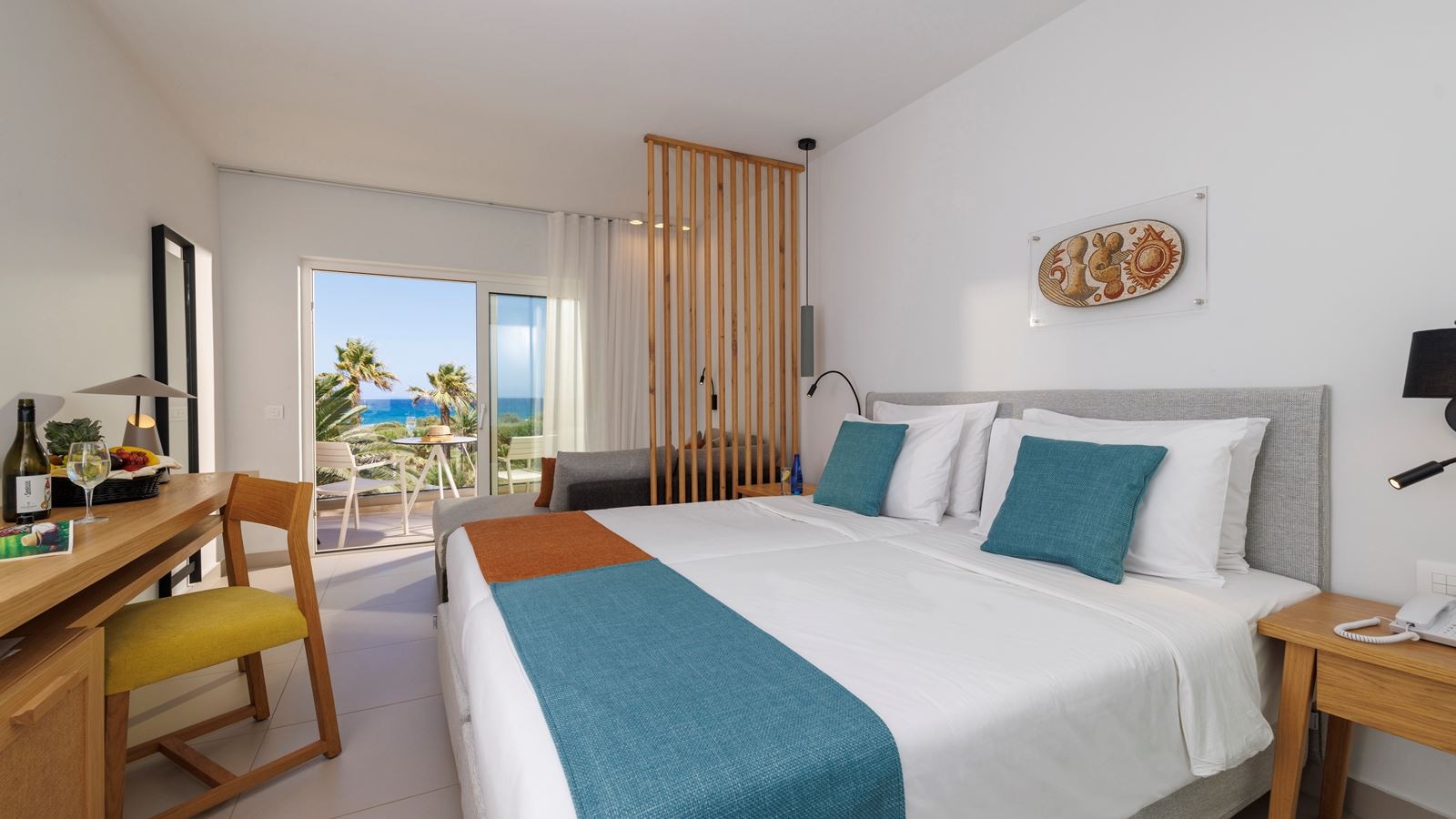 rooms-room-comfort-double-seaview-balcony-or-terrace