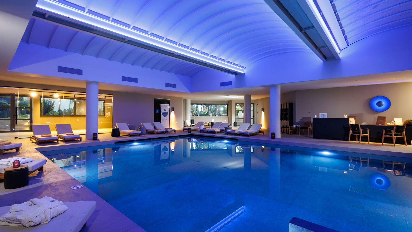 pools-indoor-pool