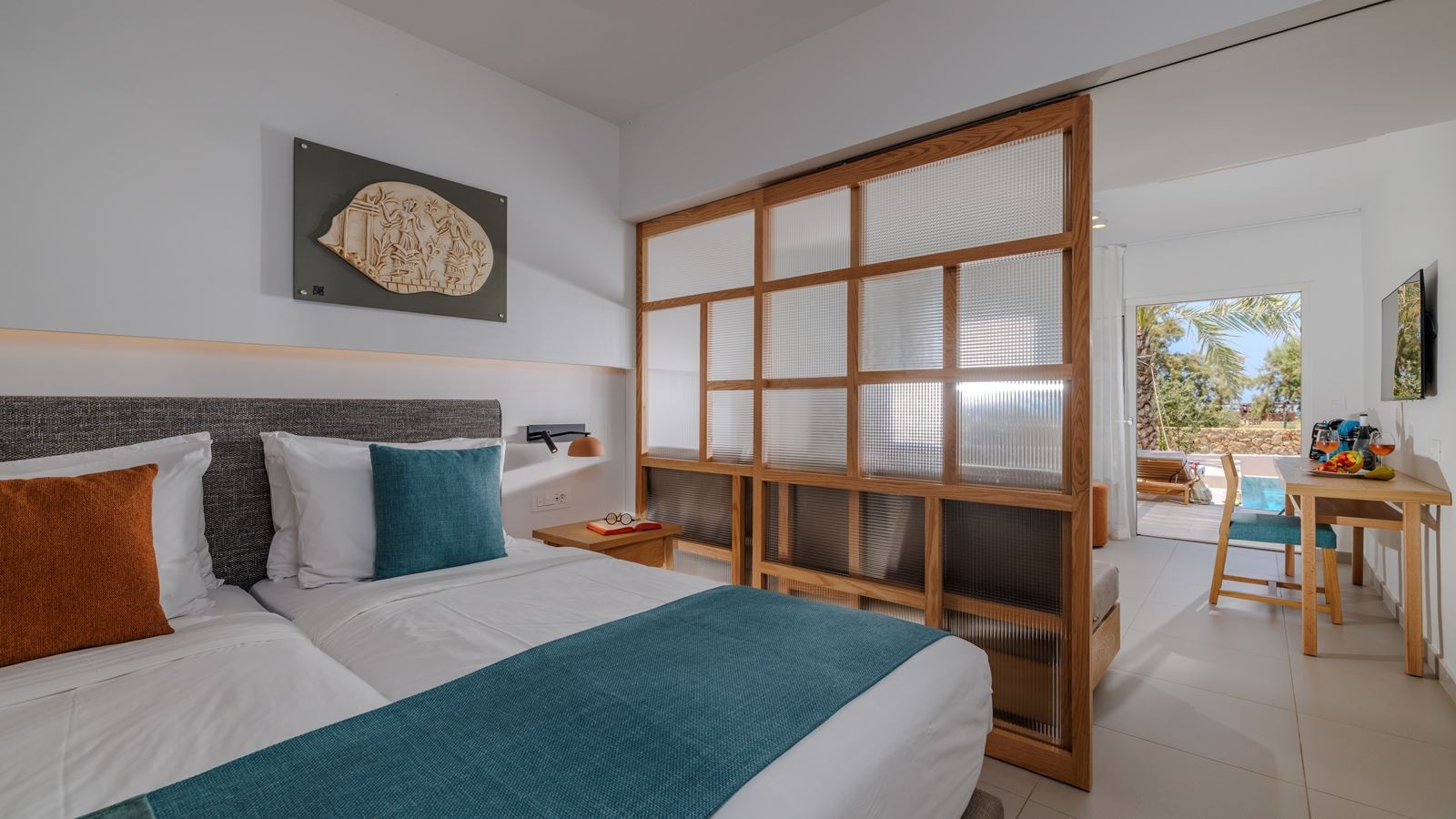 rooms-suite-2-bedrooms-privatepool