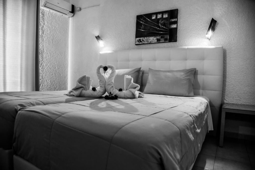 rooms-double-room-balcony