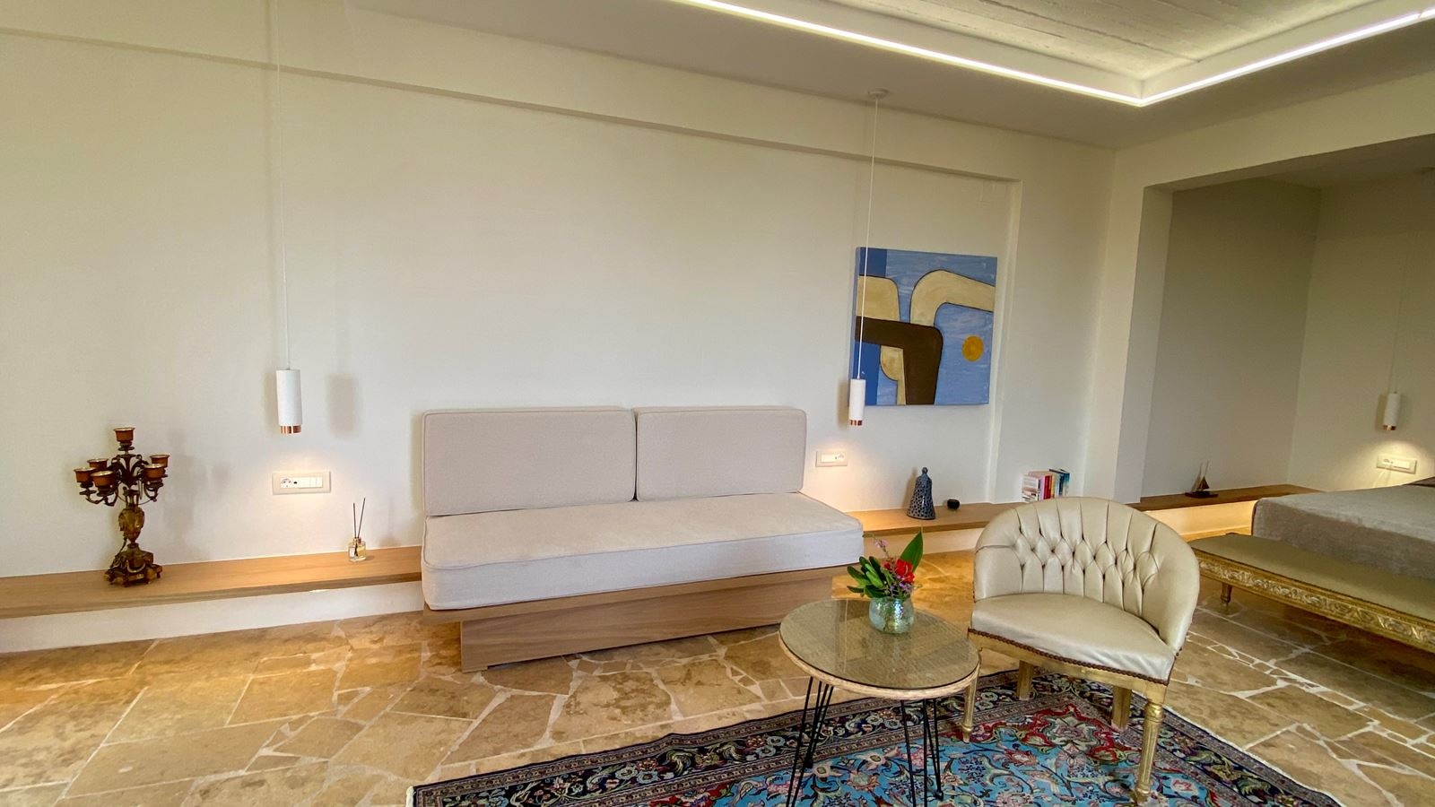 rooms-junior-suite-partial-sea-view