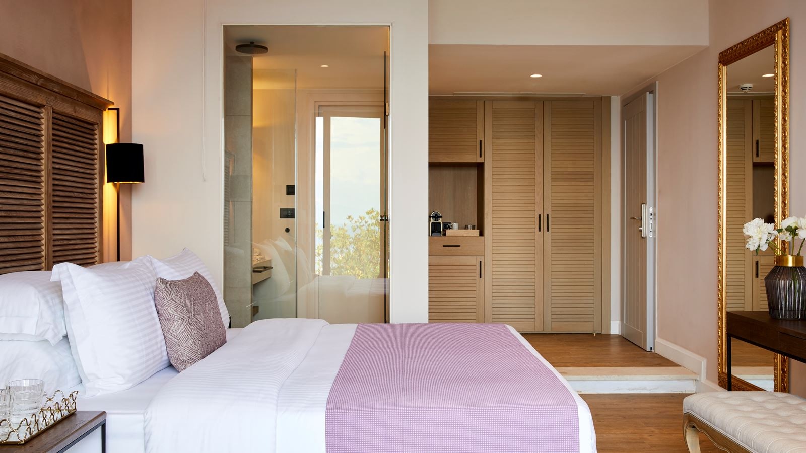 rooms-junior-suite-private-pool-sea-view