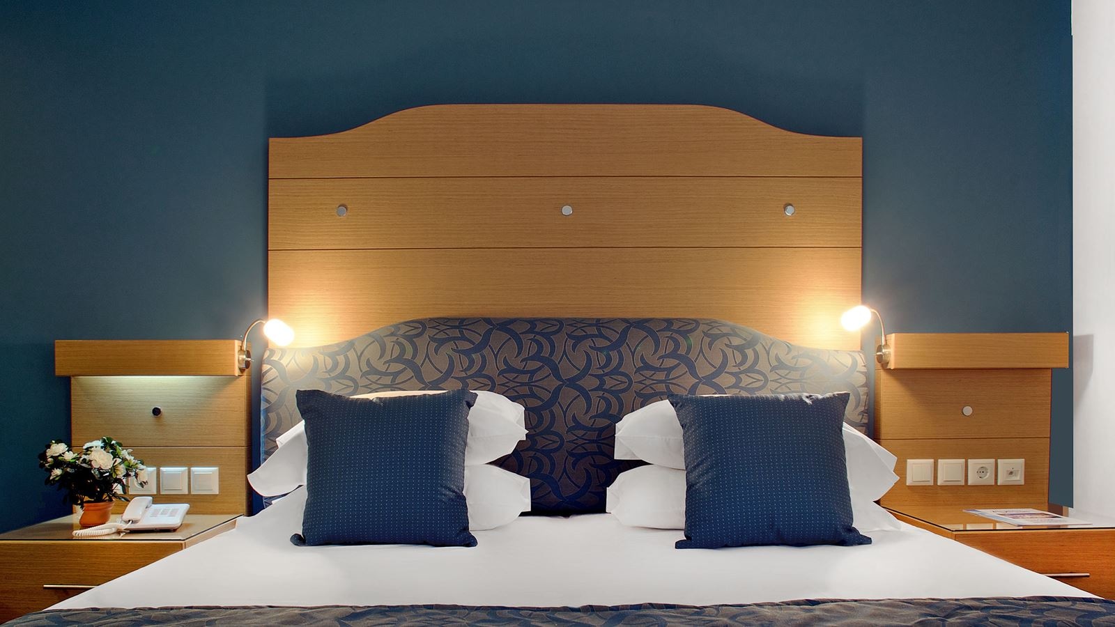 rooms-double-sea-view-balcony-or-terrace