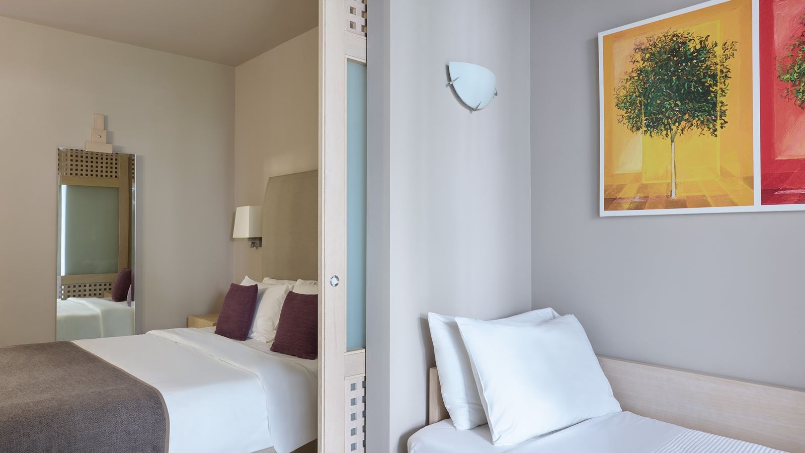 rooms-family-room