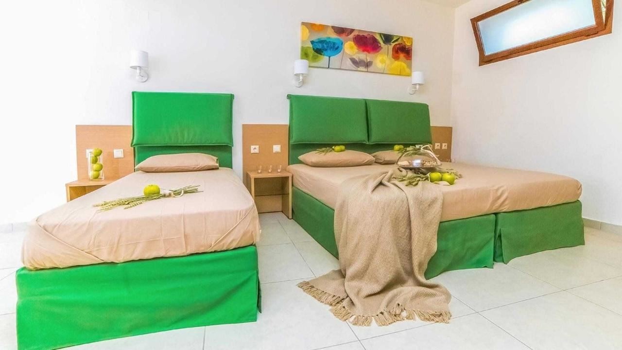 rooms-studio-superior-triple-gardenview-balcony-or-terrace