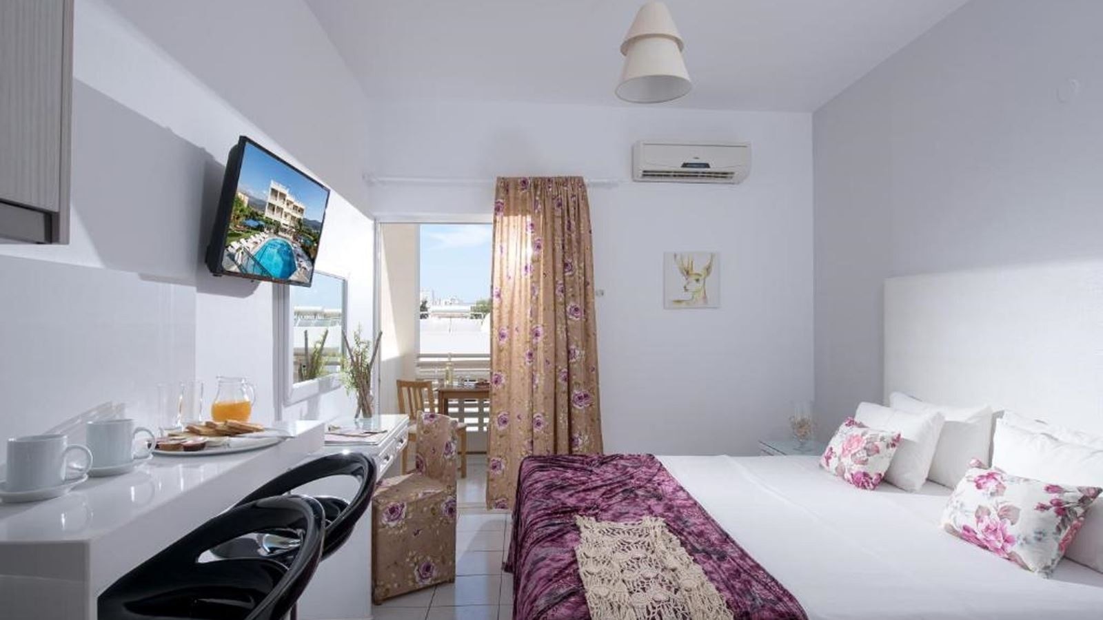 rooms-studio-superior-twin-balcony-or-terrace