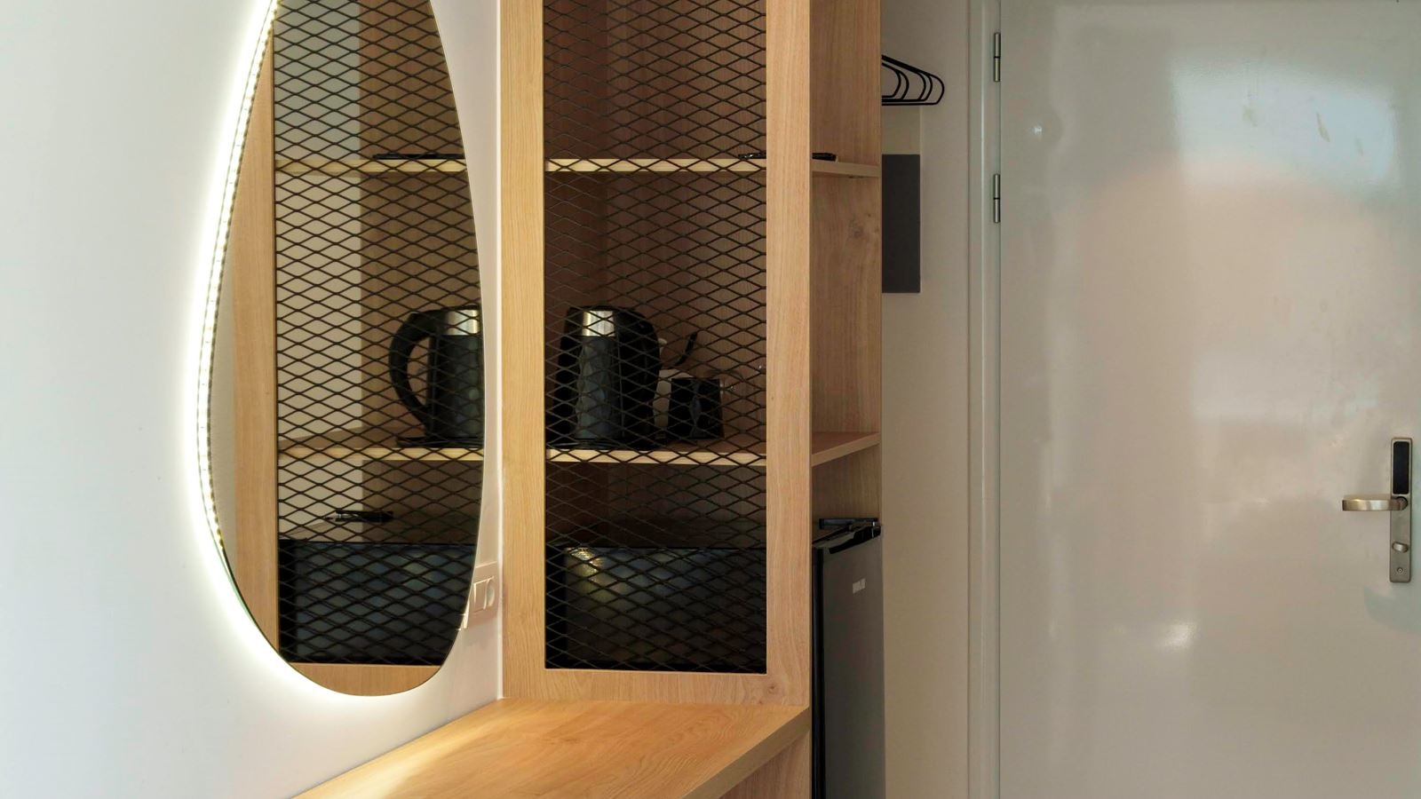 rooms-room-deluxe-twin-balcony-or-terrace