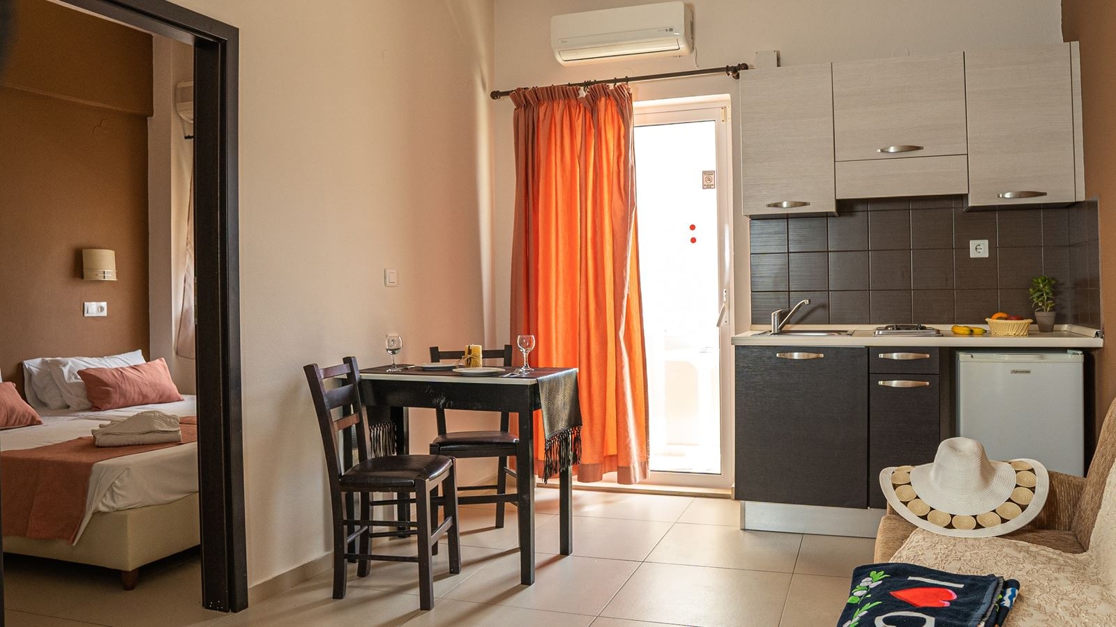 rooms-apartment-triple