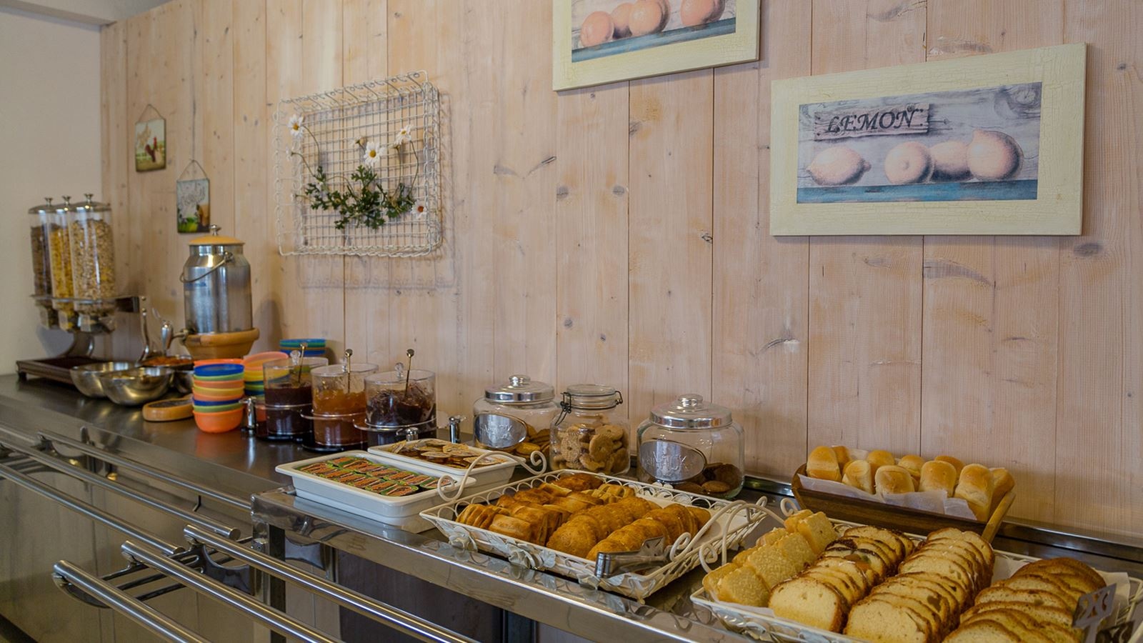 restaurants-snack-bar