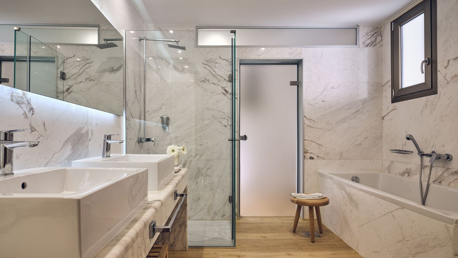 rooms-family-suite-sea-view-with-private-pool