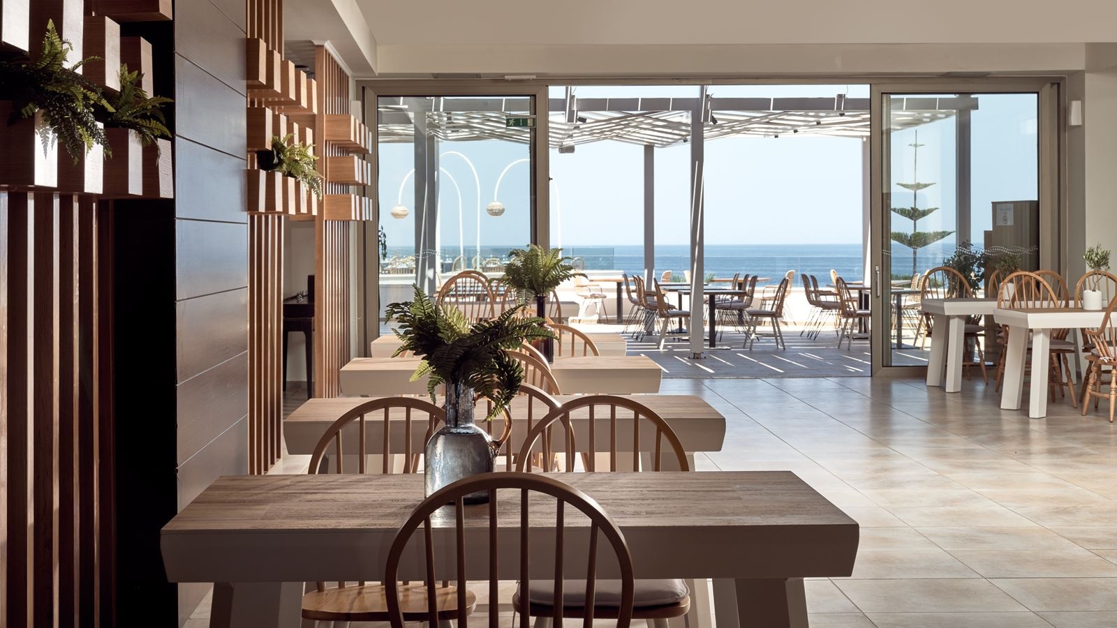 restaurants-main-restaurant