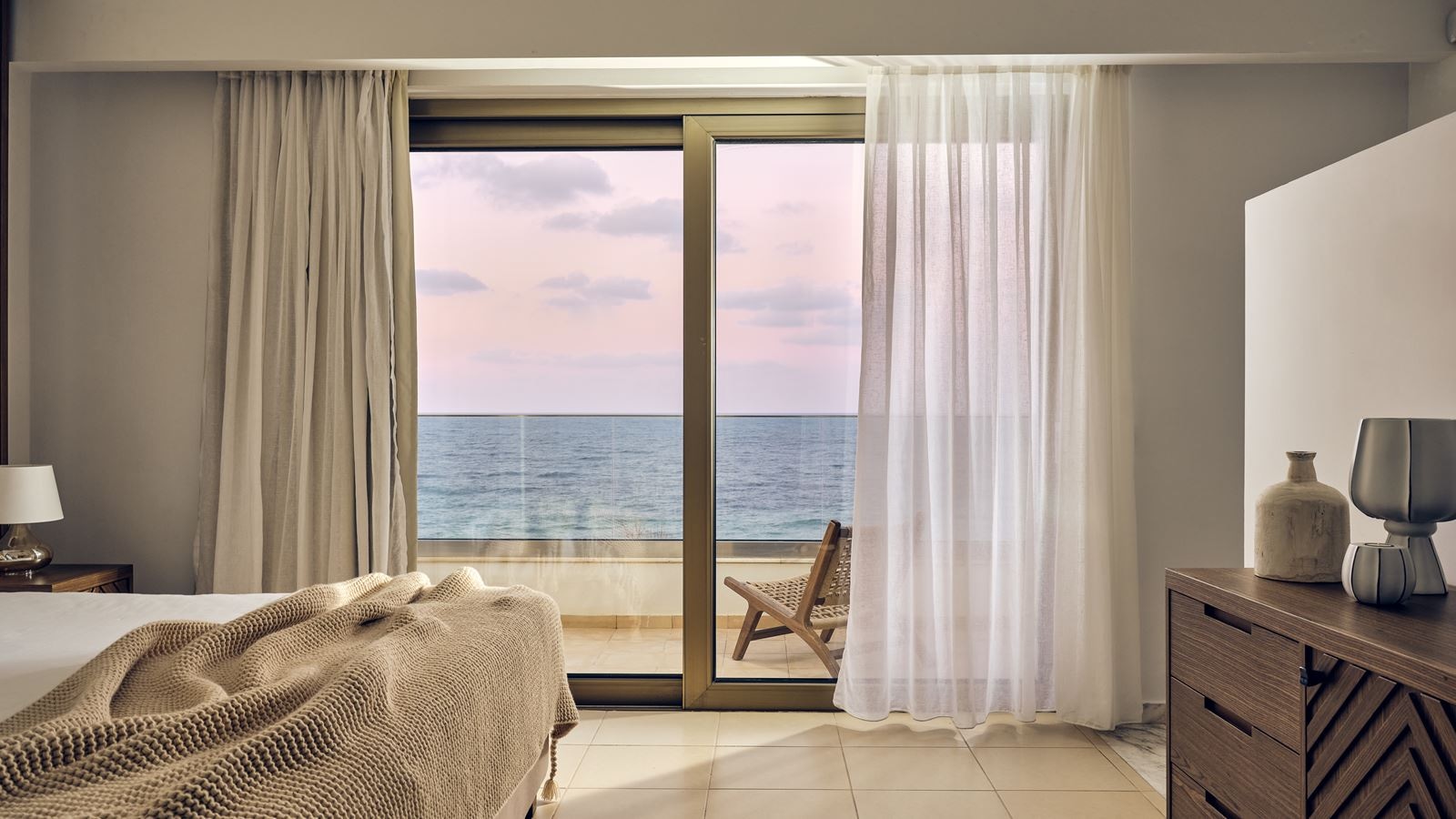 rooms-luxury-villa-sea-view-private-pool