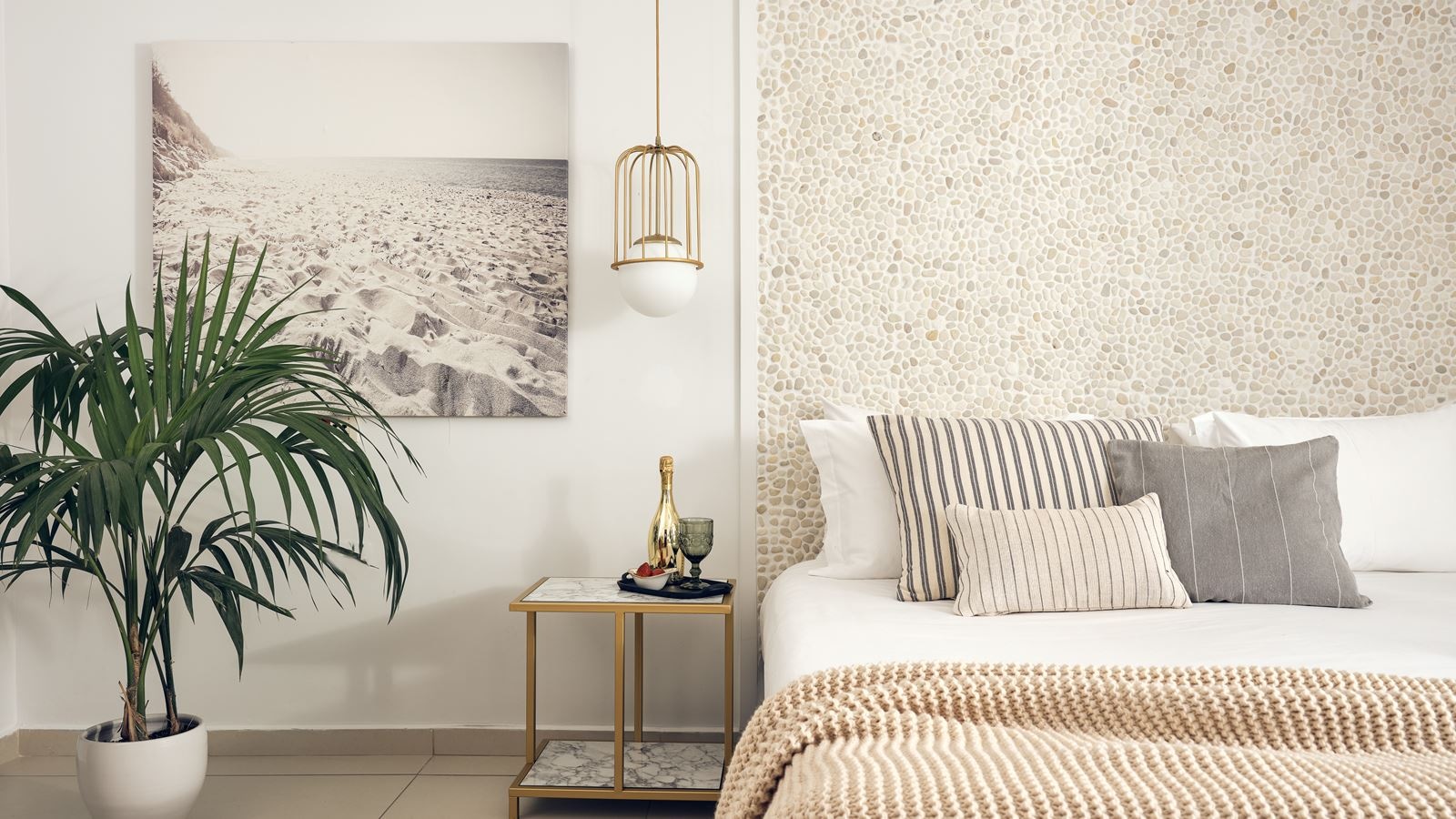 rooms-superior-double-side-sea-view-single-use