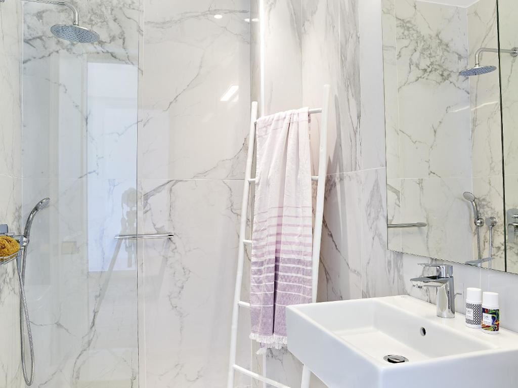 rooms-superior-guest-room-garden-view