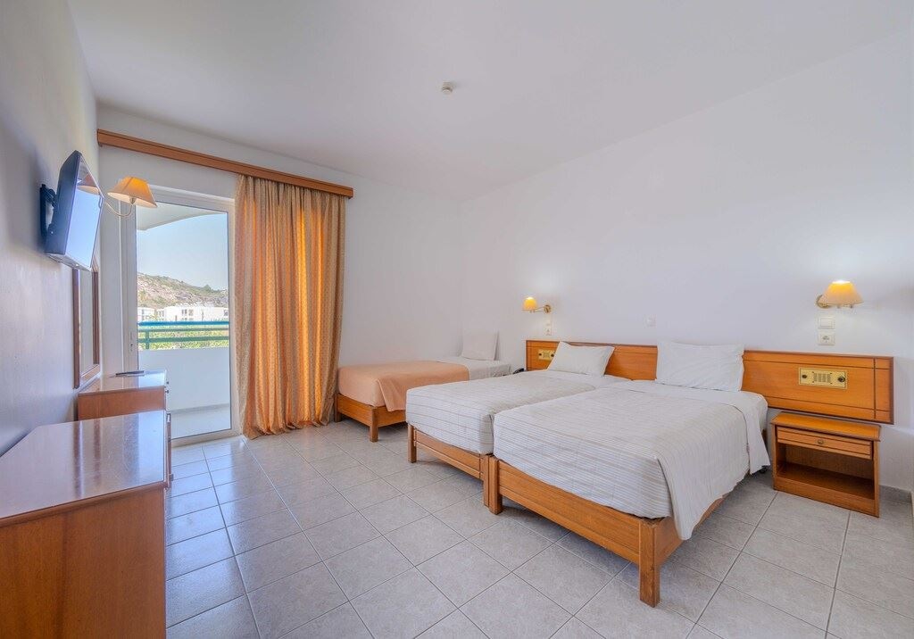 rooms-standard-double-room