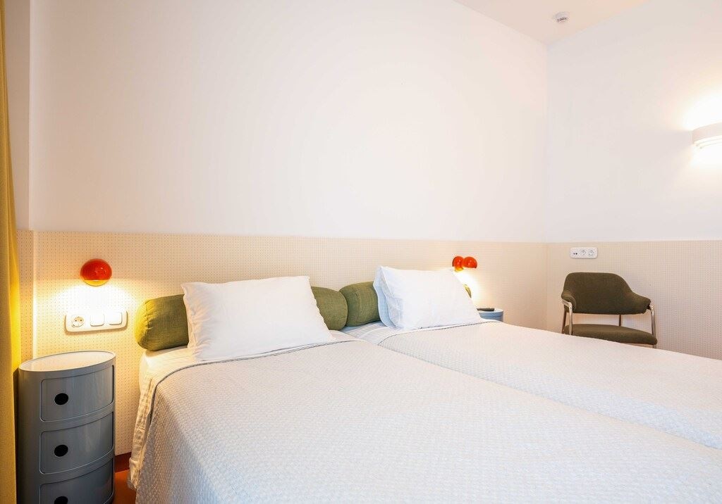 rooms-king-double-garden-view