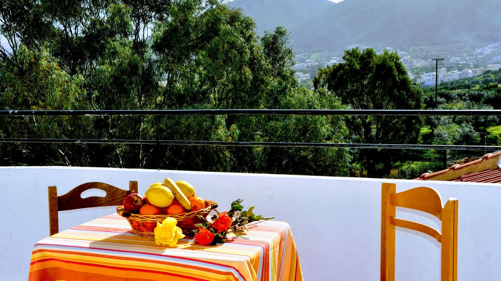 rooms-apartment-1-bedroom-gvlv-4-pax