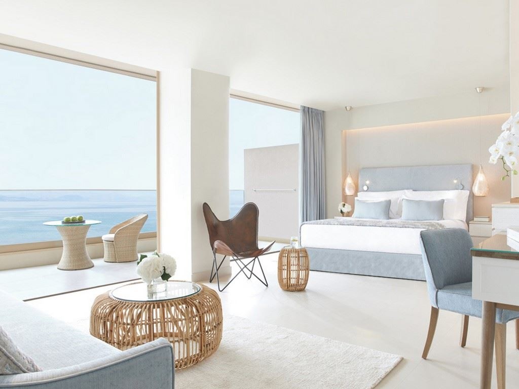 rooms-panorama-junior-suite-sea-view-private-garden