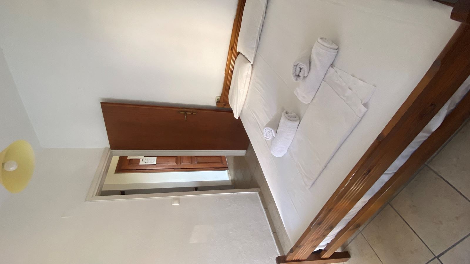 rooms-one-bedroom-apartment-2-pax