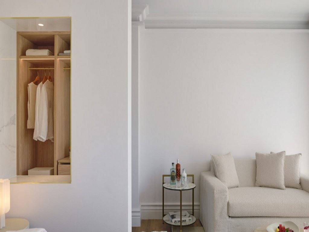 rooms-deluxe-room-panoramic