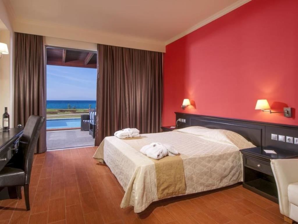 rooms-suite-junior-private-pool