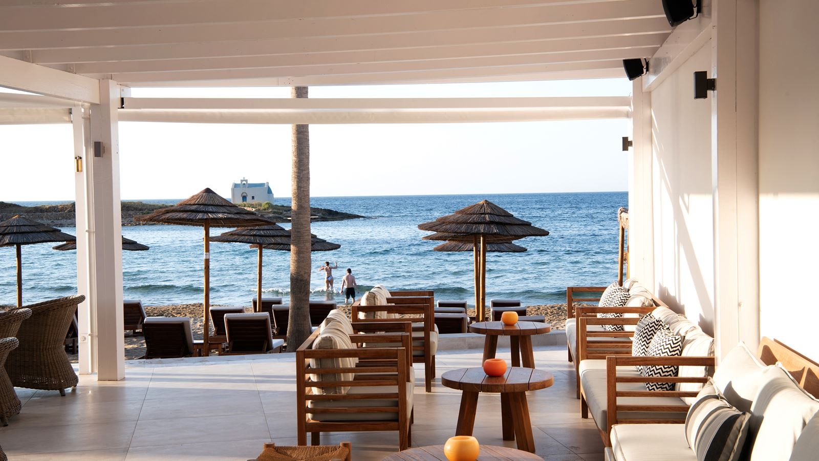 bars-sea-side-bar