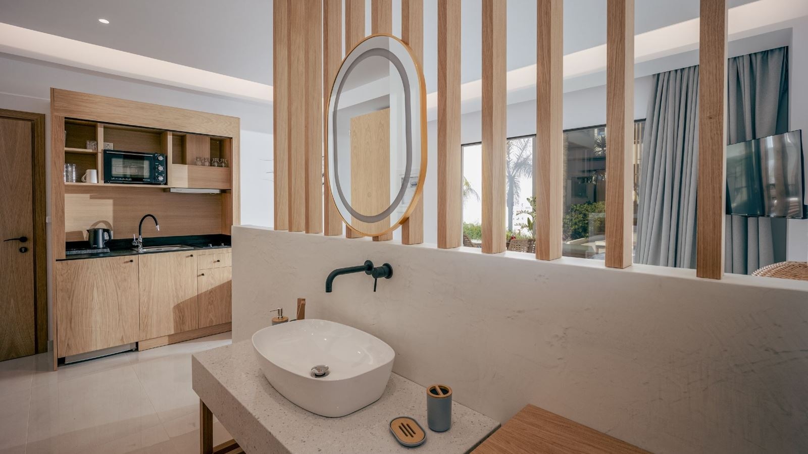 rooms-deluxe-swim-up-suite-terrace