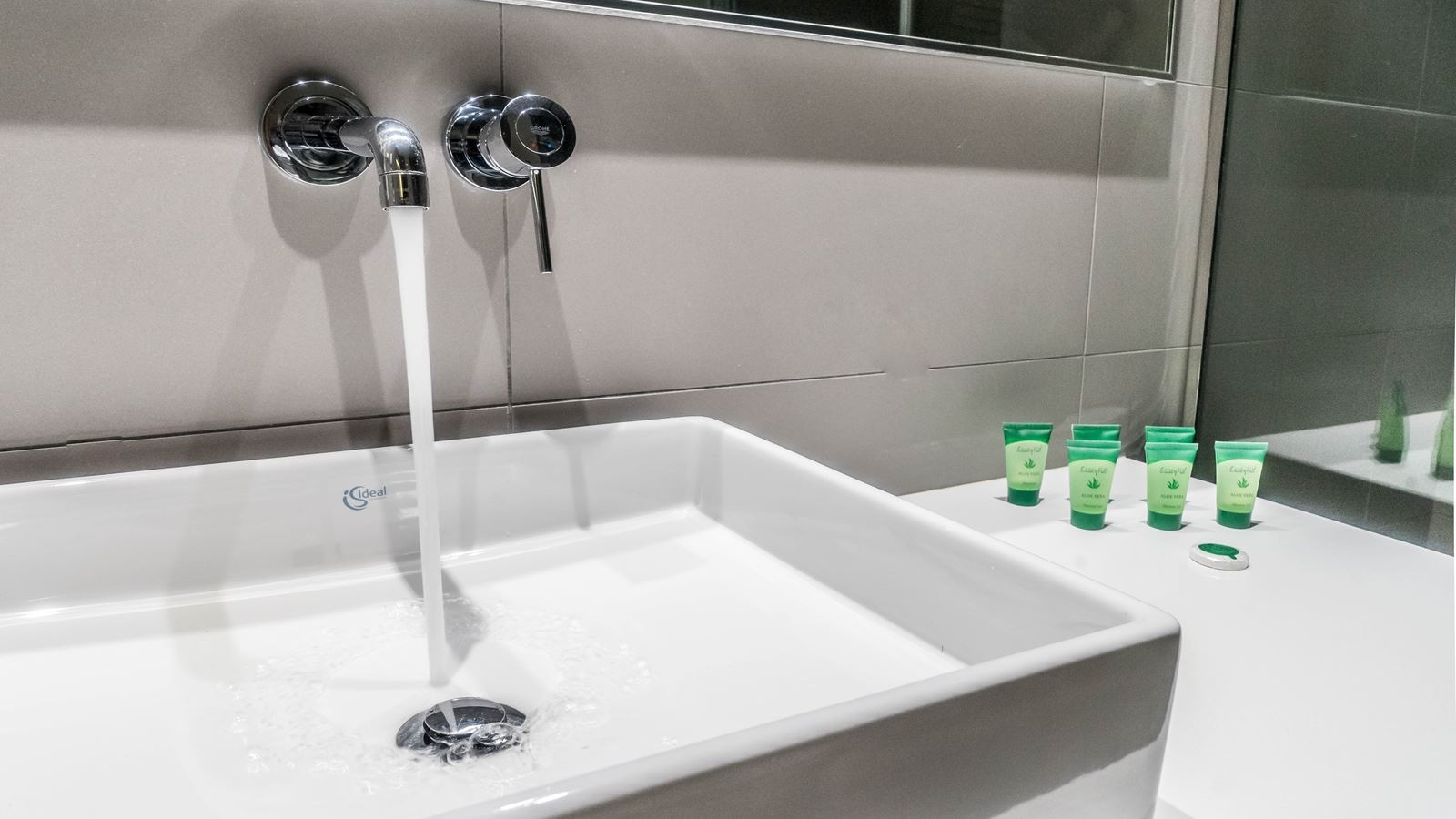 rooms-double-or-twin-room