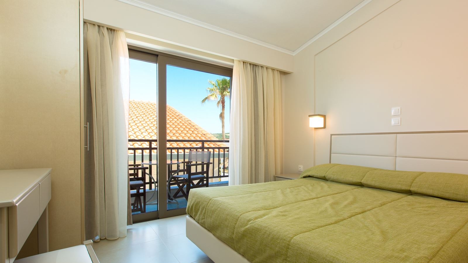 rooms-superior-two-bedroom-apartment