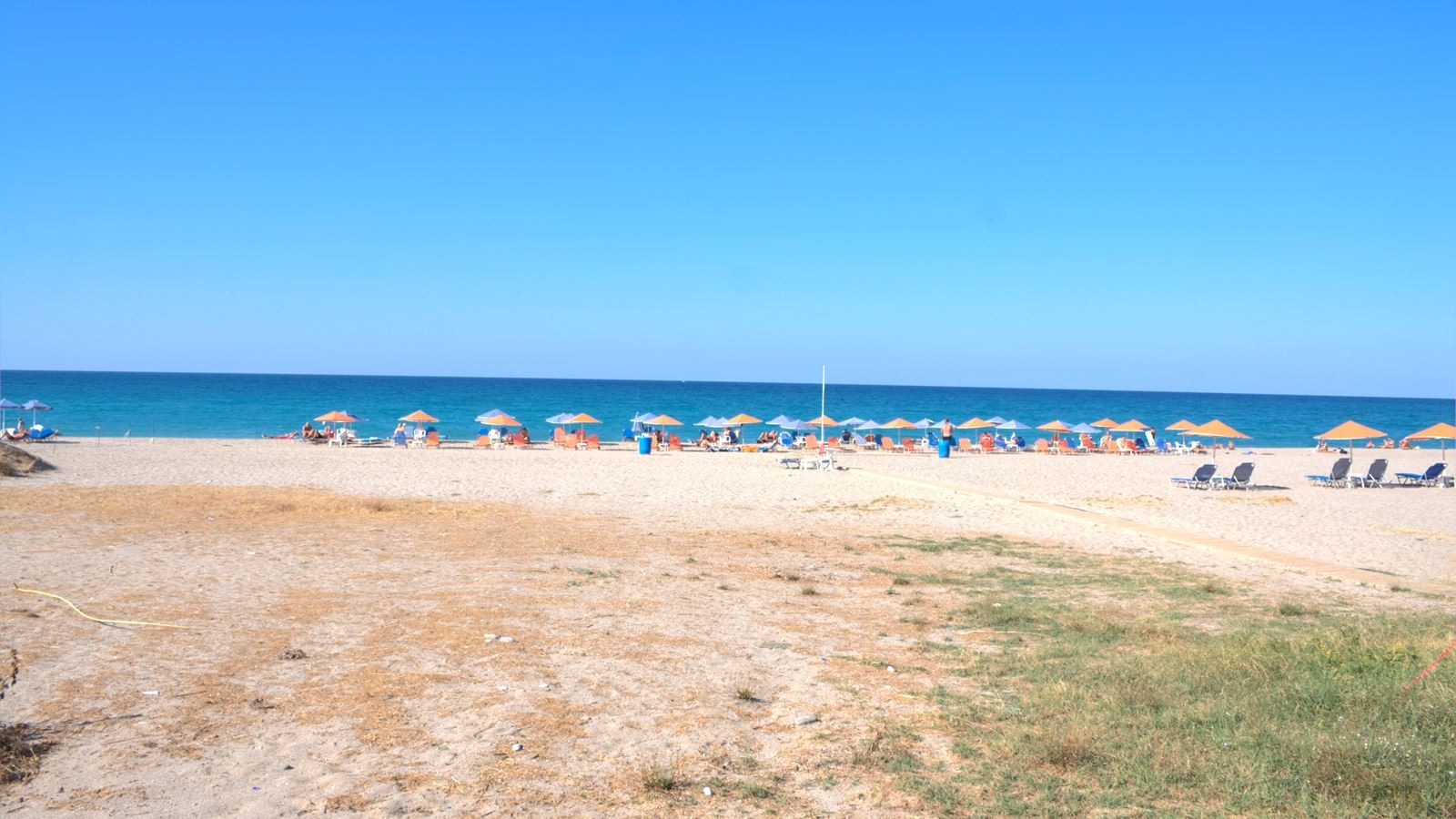 restaurants-pool-bar