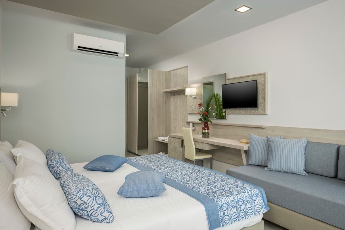 rooms-premium-room-private-pool