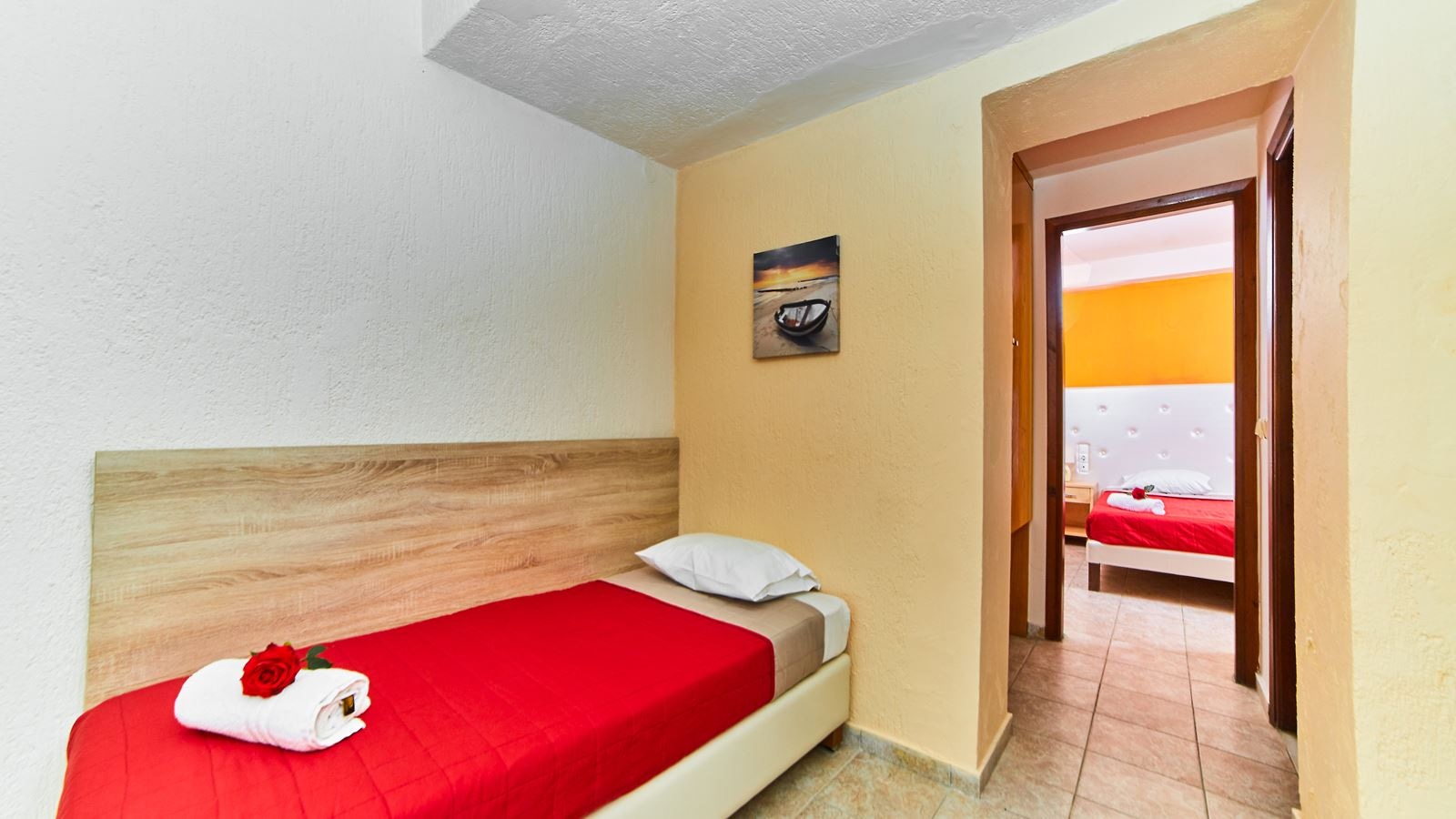 rooms-apartment-1-bedroom-garden-view-balcony-or-terrace