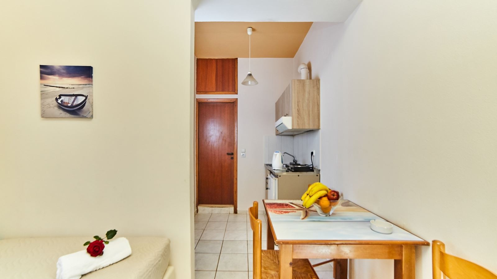 rooms-apartment-superior-1-bedroom-garden-view-balcony-or-terrace