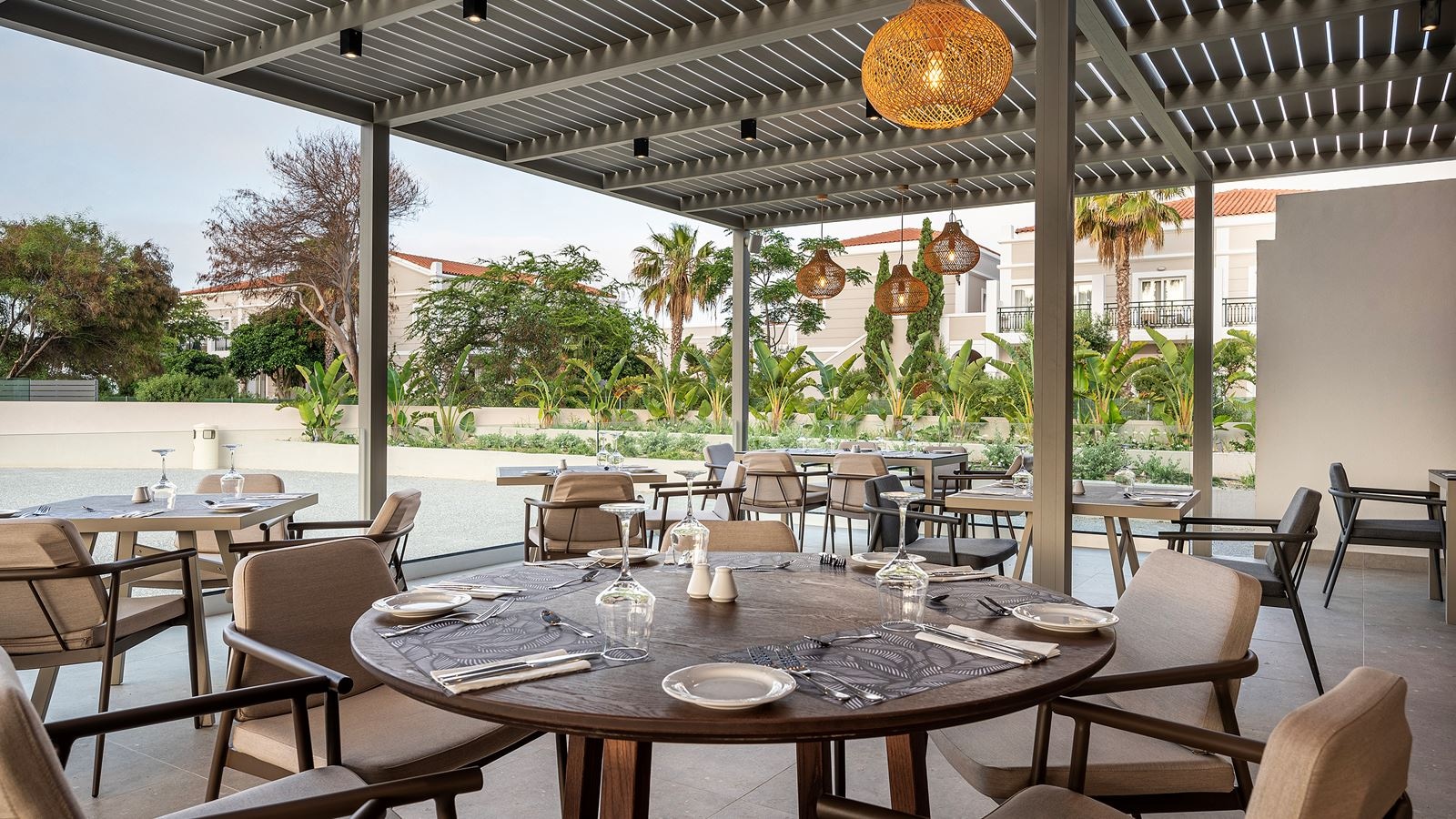 restaurants-mezzo-mezzo-italian-restaurant