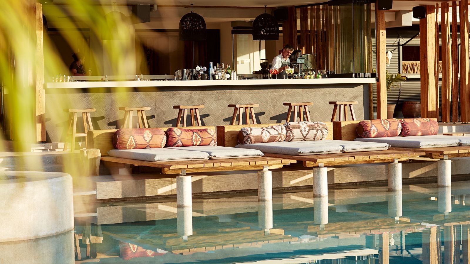 restaurants-lobby-bar