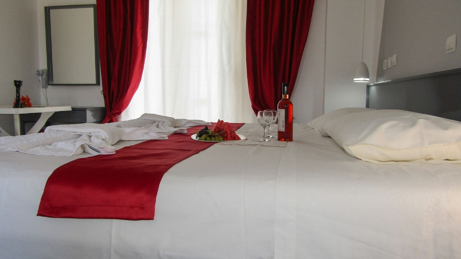 rooms-studio-doubletwin-balcony-or-terrace