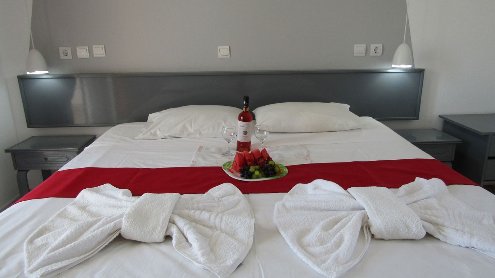 rooms-studio-doubletwin-balcony-or-terrace