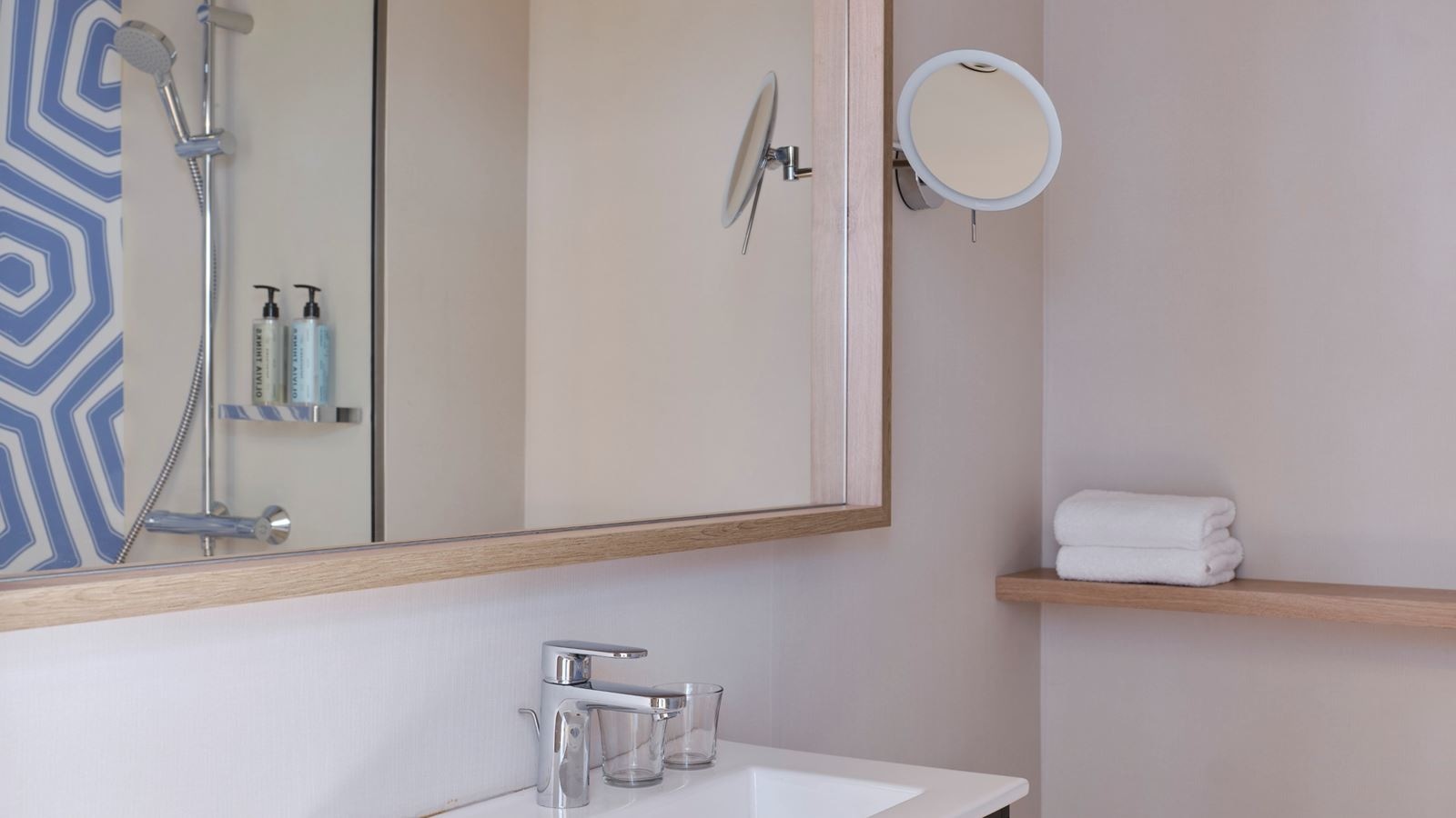 rooms-room-double-inland-view