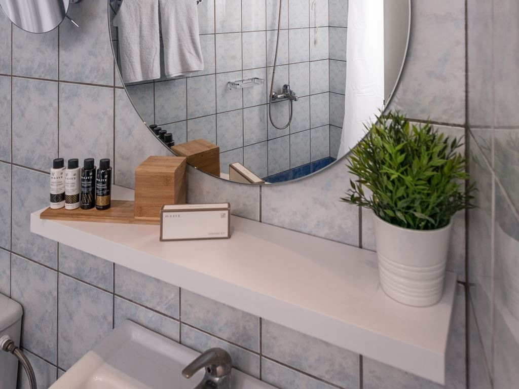 rooms-standard-room-garden-view