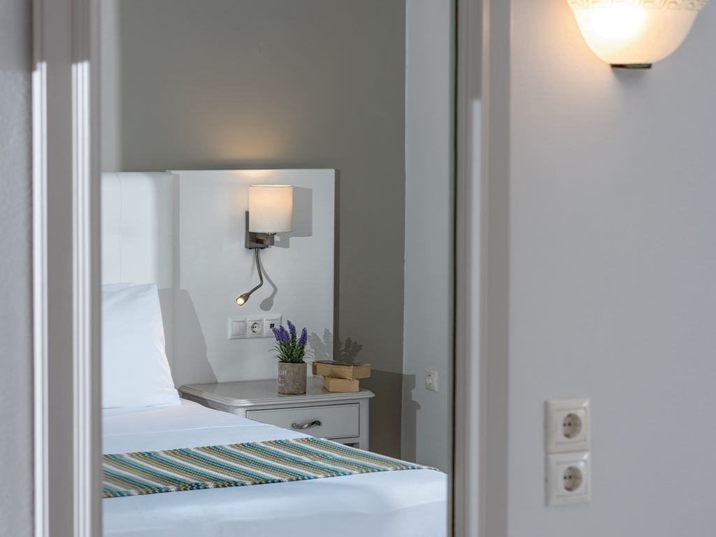 rooms-standard-room-sea-view