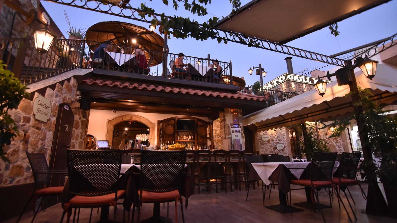 restaurants-sopato-grill-house