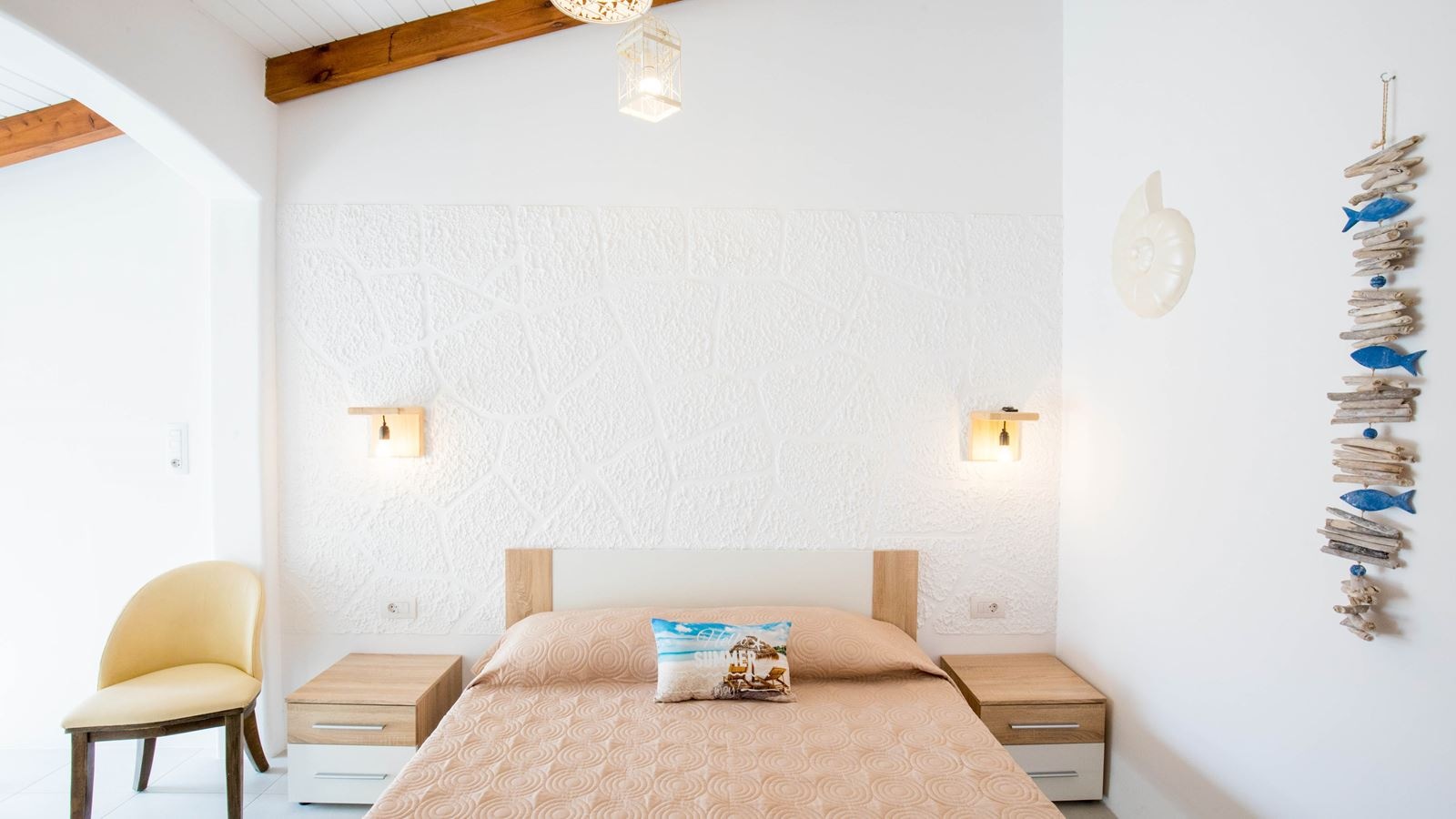 rooms-room-deluxe-double-balcony-or-terrace