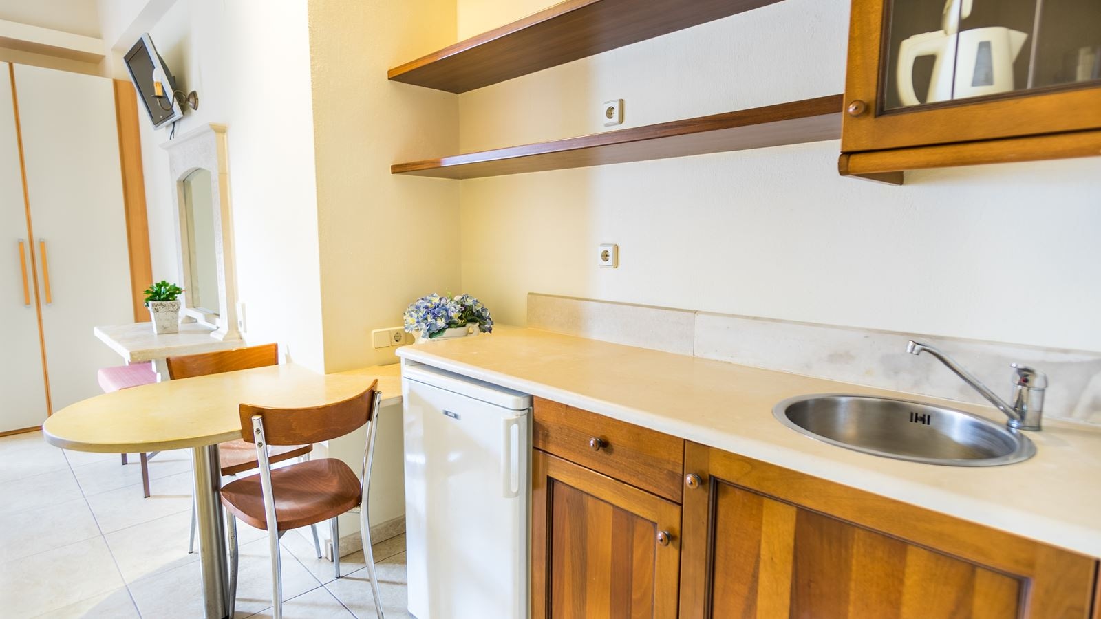 rooms-superior-studio-double-balcony-or-terrace