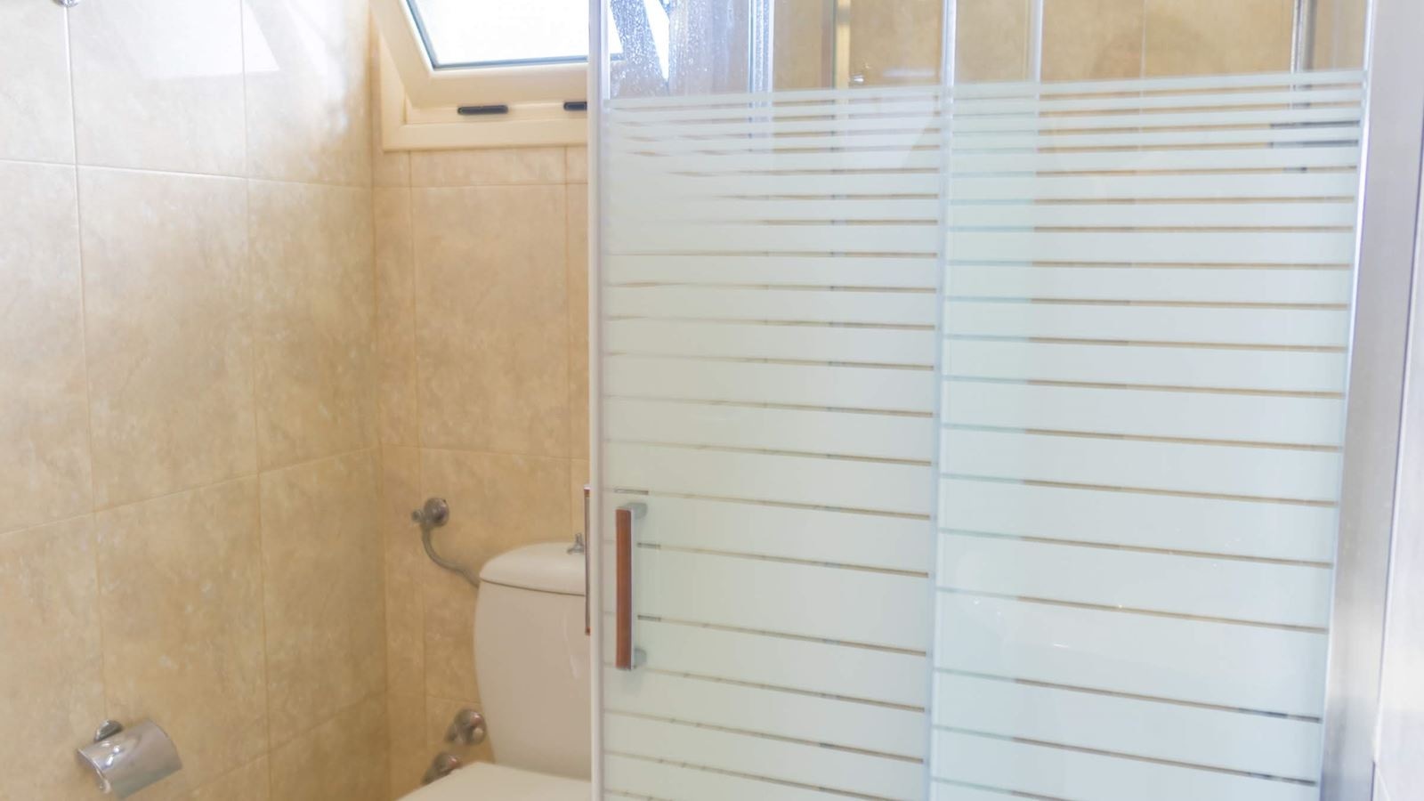 rooms-superior-1-bedroom-apartment-balcony-or-terrace